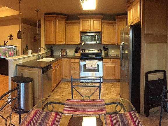5th image of 2904 N Louisville Pl