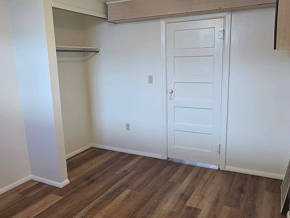 2nd image of 3010 Ammon Rd #3