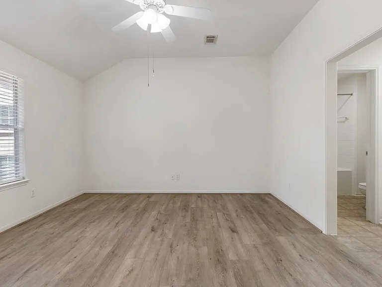 67 Woodlily Pl — Photo 16