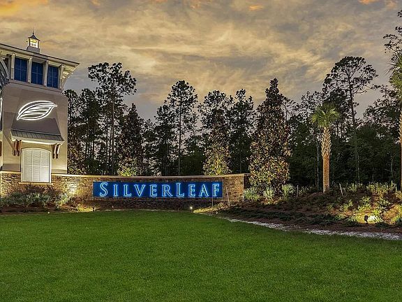 4th image of 258 Brandon Lakes Dr #258