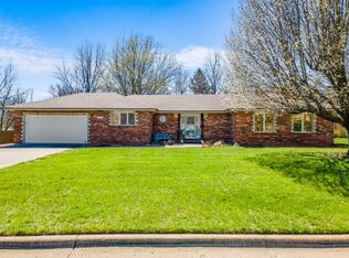 3454 E Blueridge St, Springfield, MO 65809