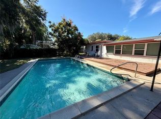 1108 Lee St, Leesburg, FL 34748