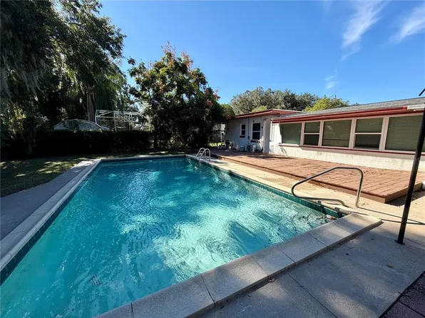 1108 Lee St, Leesburg, FL 34748