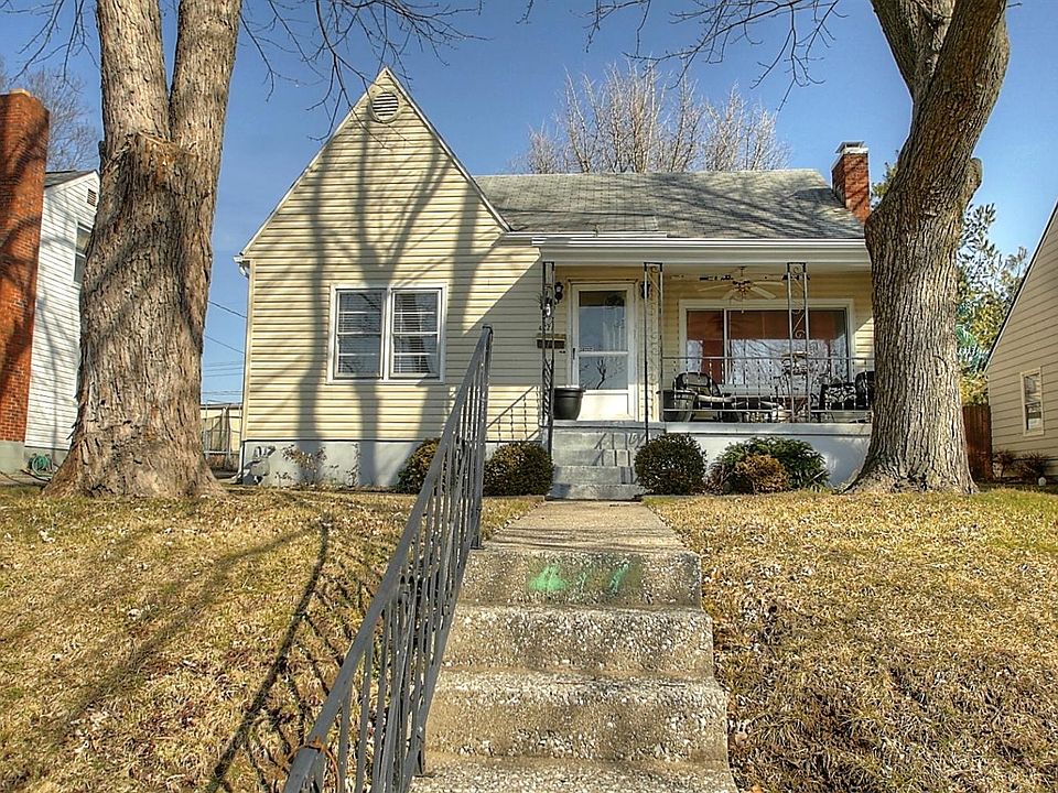 1st image of 477 Emerson Dr