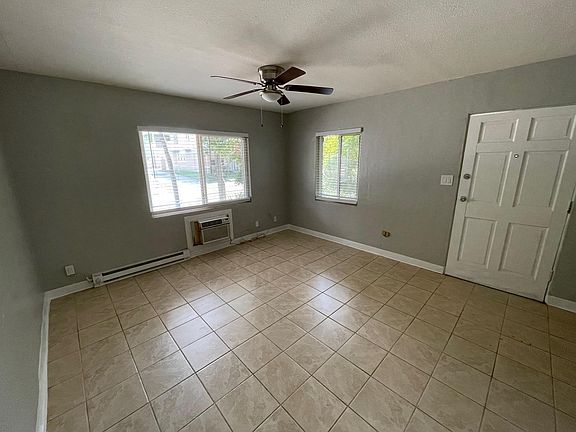 2nd image of 729 9th Ave N