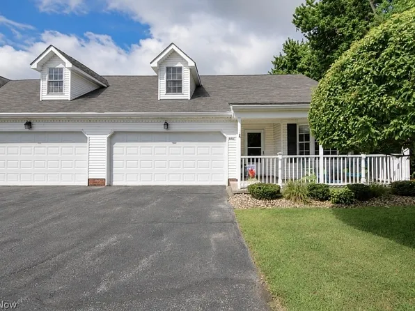 6501 Bayside Dr, Madison, OH 44057