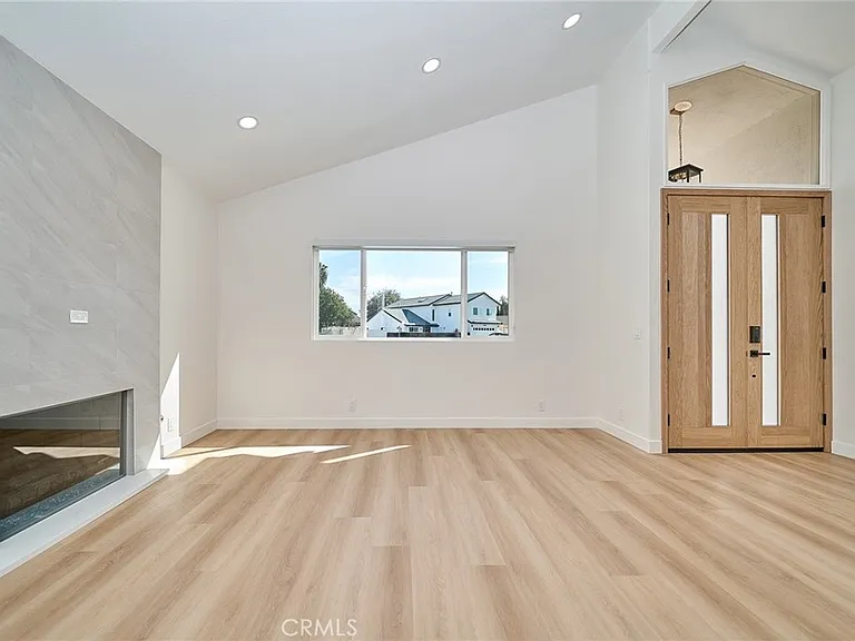 15061 Talley St — Photo 9