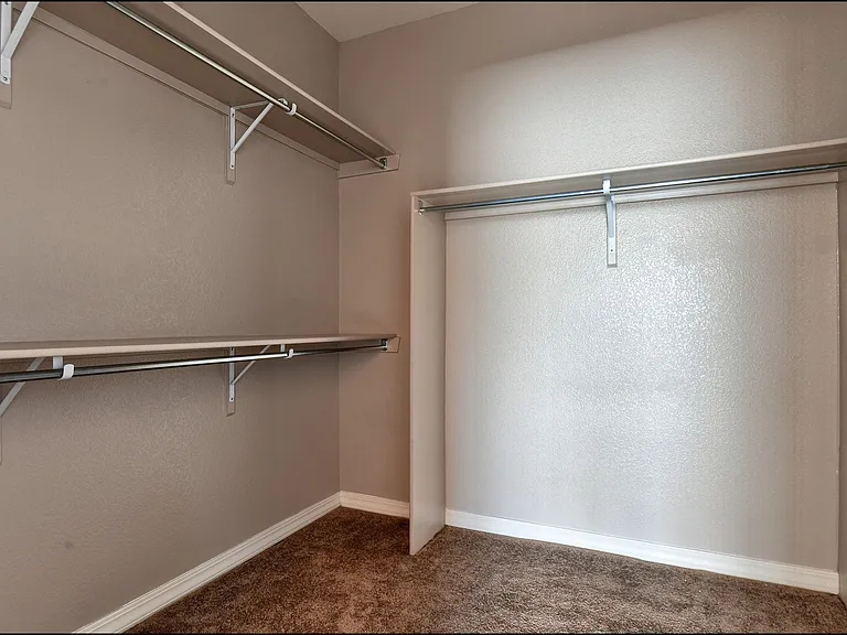 6560 Westfield Dr — Photo 22