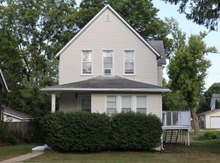 2911 Emmaus Ave, Zion, IL
