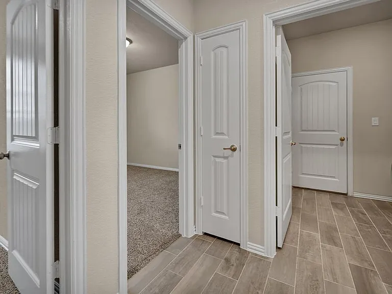6711 Hall Of Fame Blvd — Photo 27