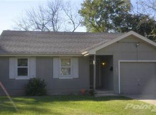 1901 N Drury Ave, Springfield, MO 65802