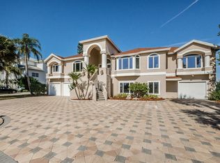 2047 N Pointe Alexis Dr, Tarpon Springs, FL 34689