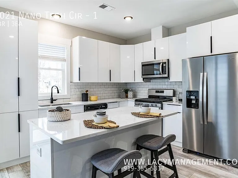 1021 Nano Tech Cir #1 — Photo 8