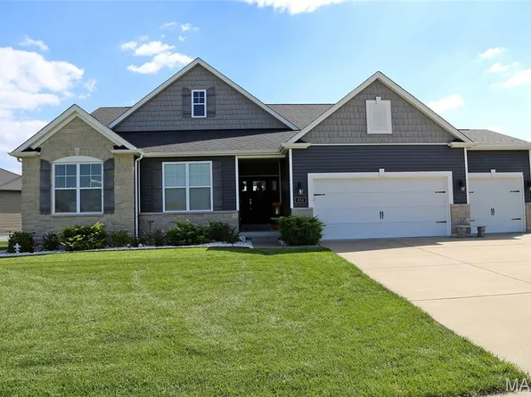 494 Cambridge Manor Dr, Wentzville, MO 63385