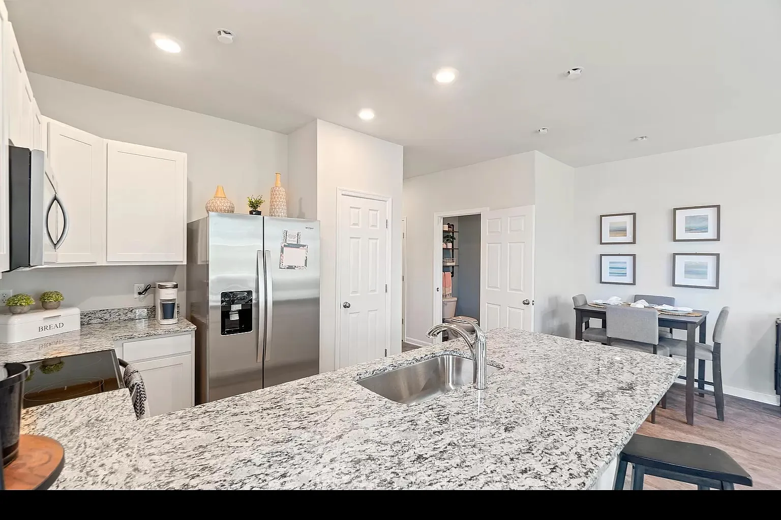 112 Willett Hollow St — Photo 4