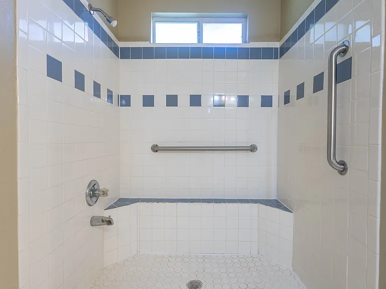 1414 Pearl S Buck Ct — Photo 36