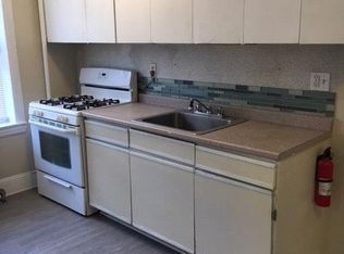 21 Pine St APT B, Marcus Hook, PA 19061