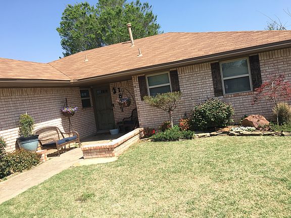 2nd image of 1837 NW Crosby Park Cir