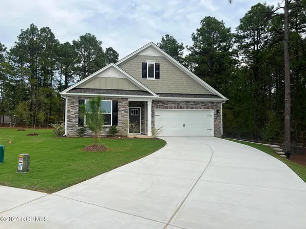 831 Amster Way, Pinehurst, NC 28374