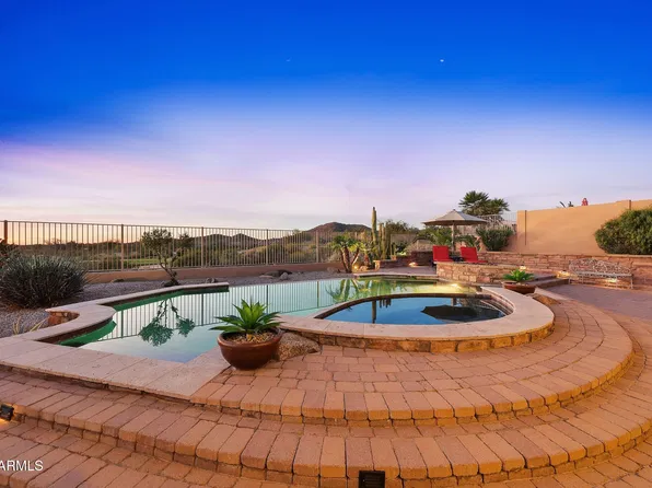 18174 W NARRAMORE Road, Goodyear, AZ 85338