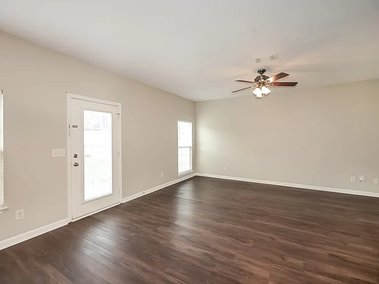 620 Easy Goer Way — Photo 6