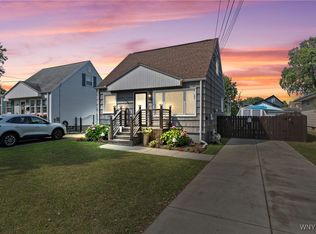 18 Evanston Pl, Buffalo, NY
