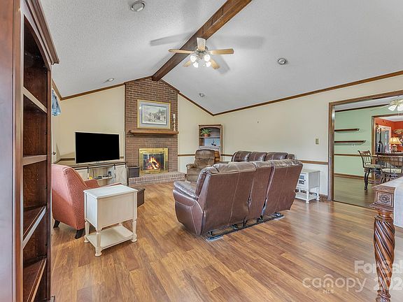5th image of 3606 Baywoods Ct