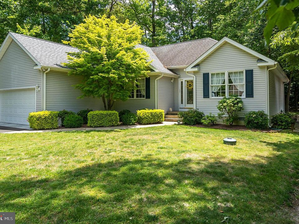 1st image of 34038 Shawnee Dr