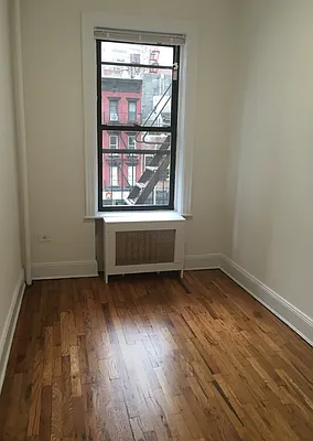 Rented by JTRE LLC | media 31