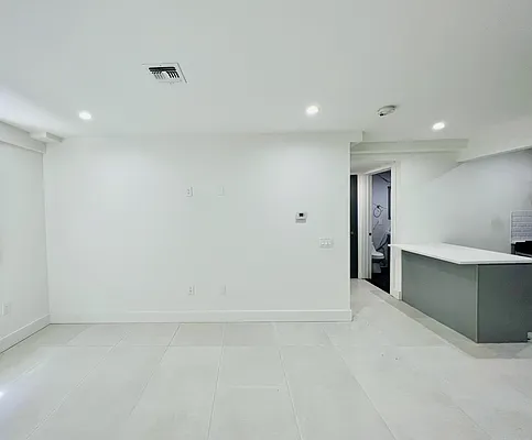 Rented by MANIFEST YOUR REALTY LLC | media 1