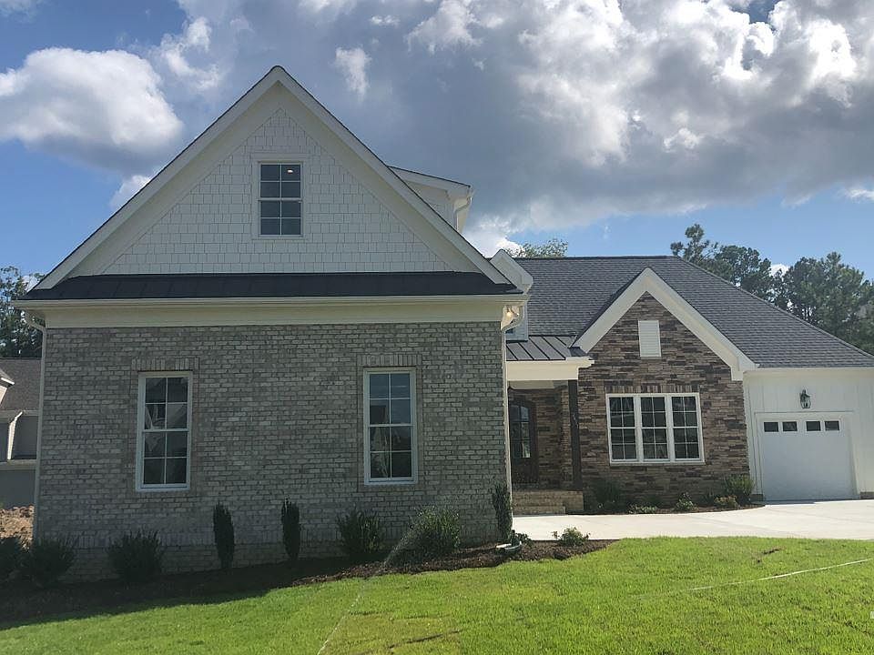 2nd image of 2411 Anzio Way