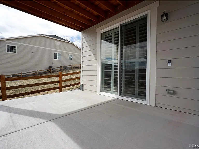 6782 Petunia Pl — Photo 44