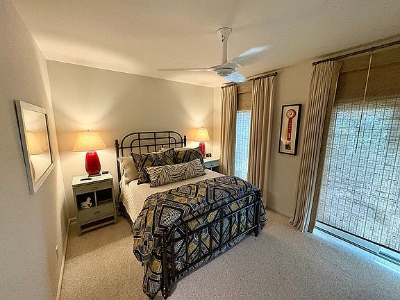 3rd image of 67 Lakeview Dr #I