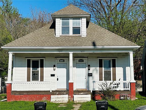 2nd image of 2421-2423 S 11th St