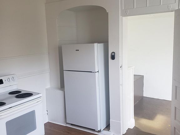 5th image of 2403 Boas St APT D