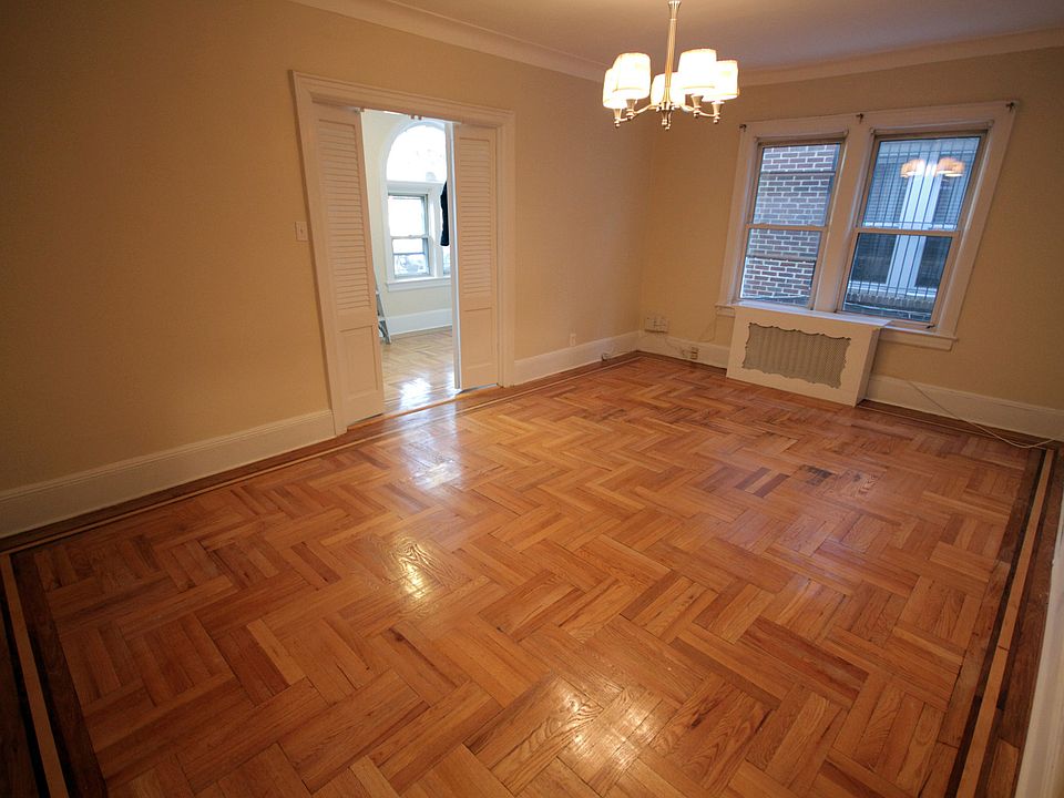 1st image of 1064 Stell Pl #1