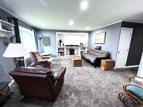 4th image of 1136 Byron Dr