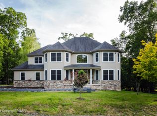 134 Waverly Dr, East Stroudsburg, PA 18302