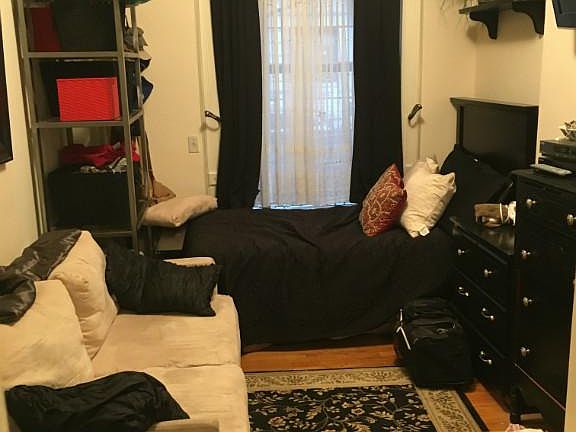 4th image of 211 W 80th St APT 2A