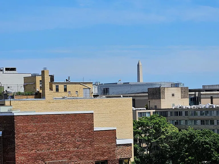 1010 25th St NW #208 — Photo 26