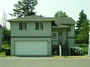10228 10th Avenue Ct S, Tacoma, WA 98444