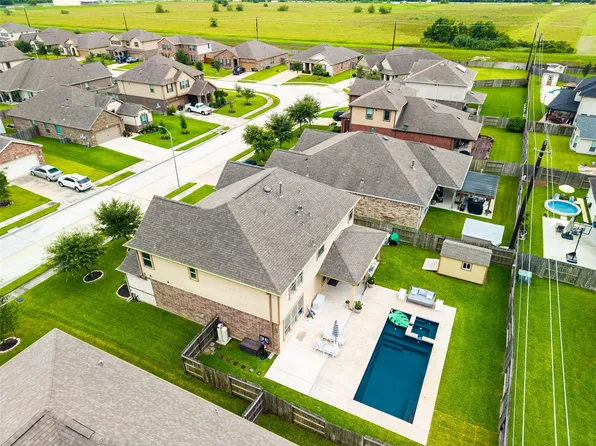 3806 Belmore Ln, Pearland, TX 77584