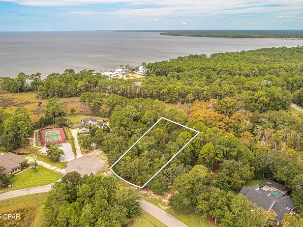 77 Harbour Trce E, Freeport, FL 32439