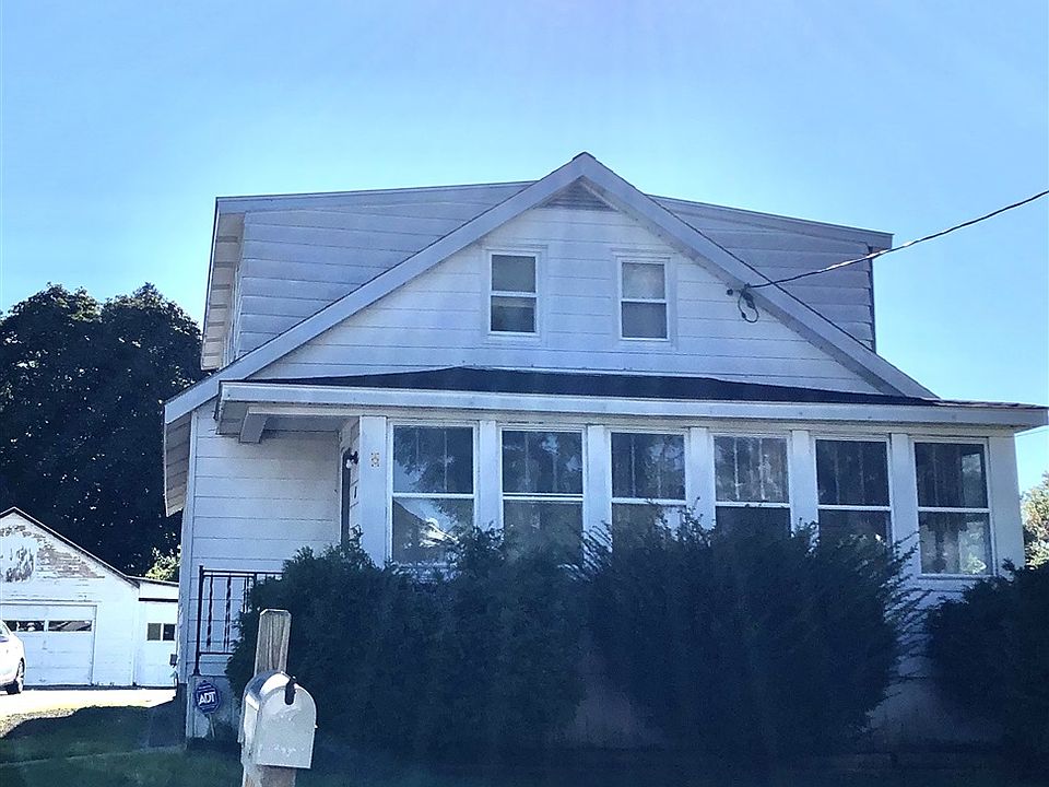1st image of 14 Oakland Ave