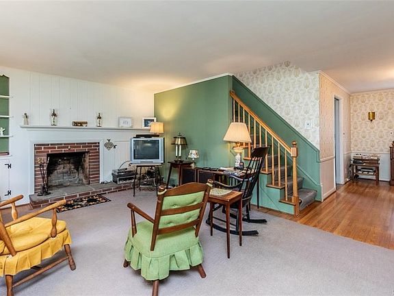 4th image of 167 Snug Haven Ct