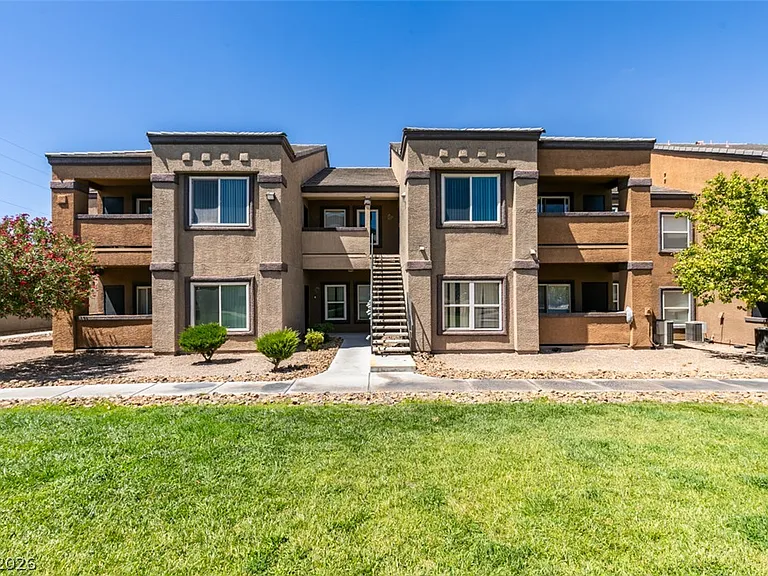 6650 W Warm Springs Rd #2118 — Photo 35