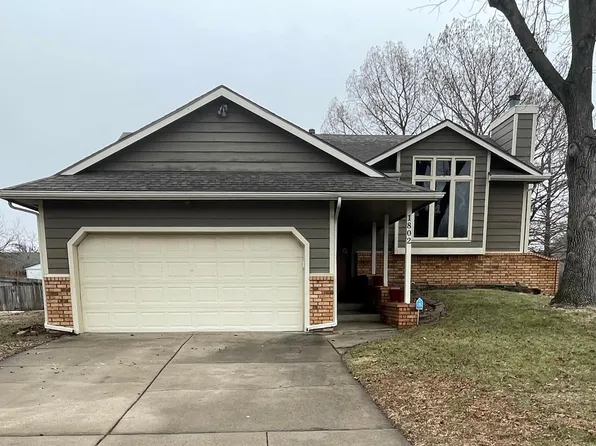 1802 N Northwest Pkwy, Wichita, KS 67212