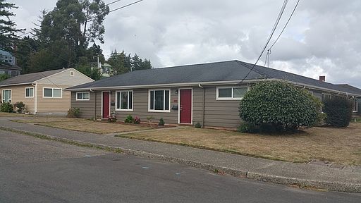 2nd image of 192 S 9th St