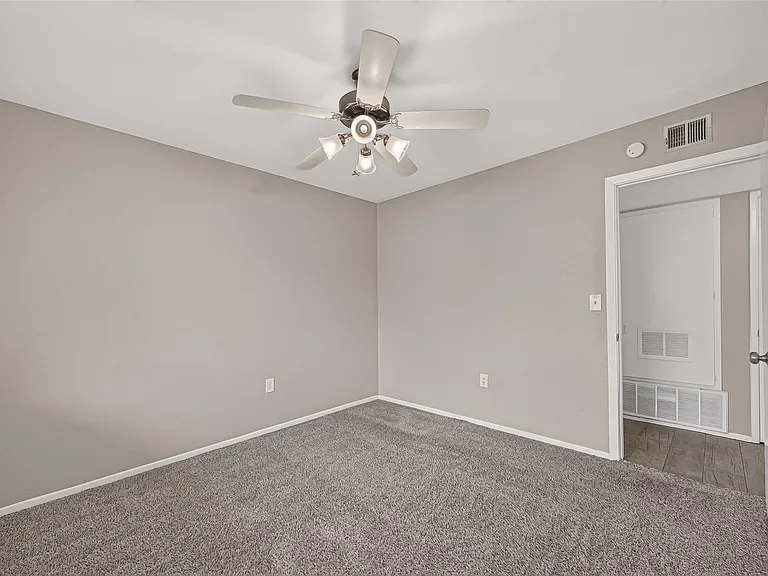 1715 Ramada Dr — Photo 21