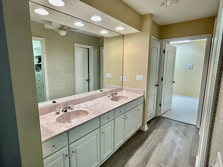 640 Wedgewood Dr — Photo 34